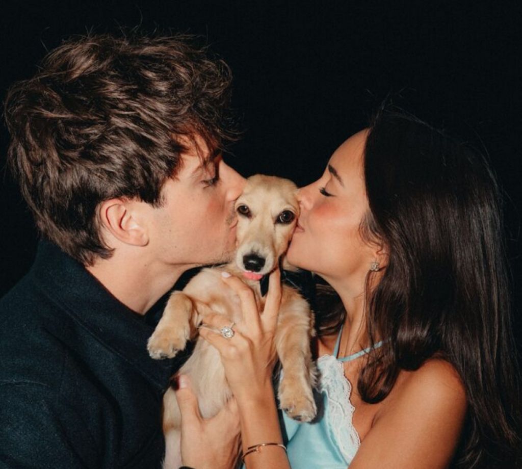 Charles Leclerc si sposa! Proposta di nozze alla sua Alexandra, con anello da sogno e la complicità del loro cane