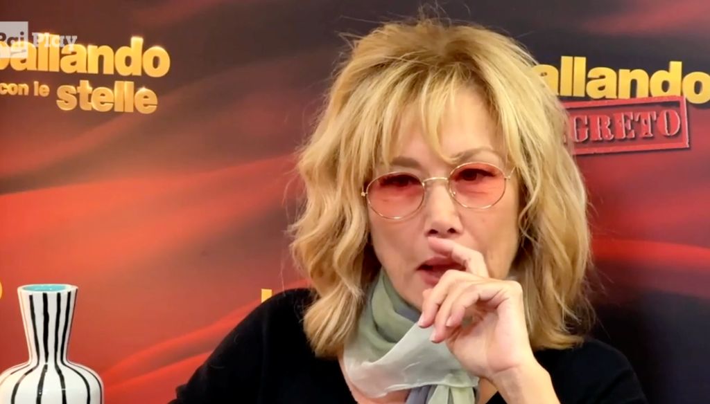 ballando con le stelle nancy brilli sorprende milly carlucci tu vuoi il sangue