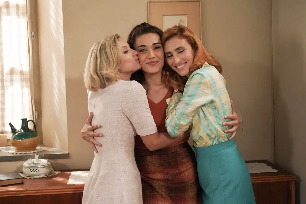 Ascolti TV Total Audience | Giovedì 20 Novembre 2025. Il Paradiso delle Signore (+67K) e Un Professore 3 (+65K) guidano la crescita