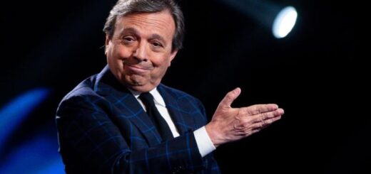 Piero Chiambretti verso il ritorno a Mediaset? Tutti gli indizi sulla trattativa