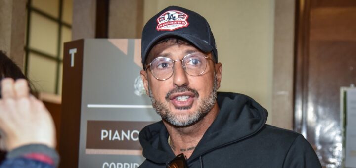 Caso Signorini: Fabrizio Corona indagato per diffusione di contenuti sessualmente espliciti