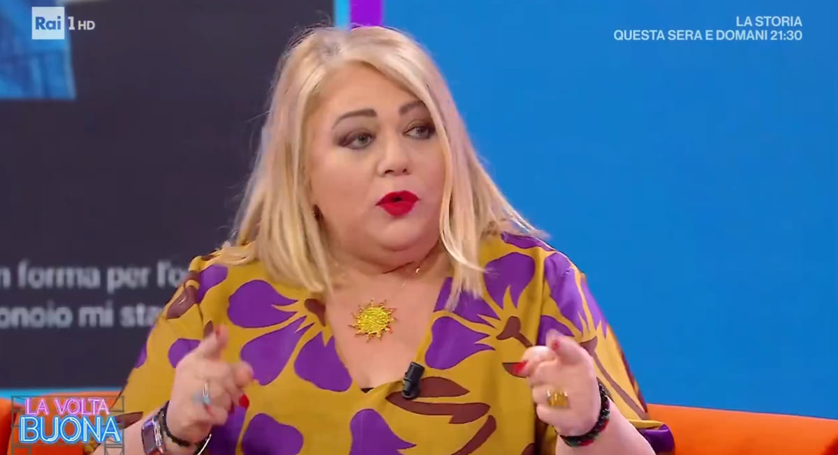 Rossella Erra smaschera Selvaggia Lucarelli: “Ricordo quando andava dalla d’Urso”