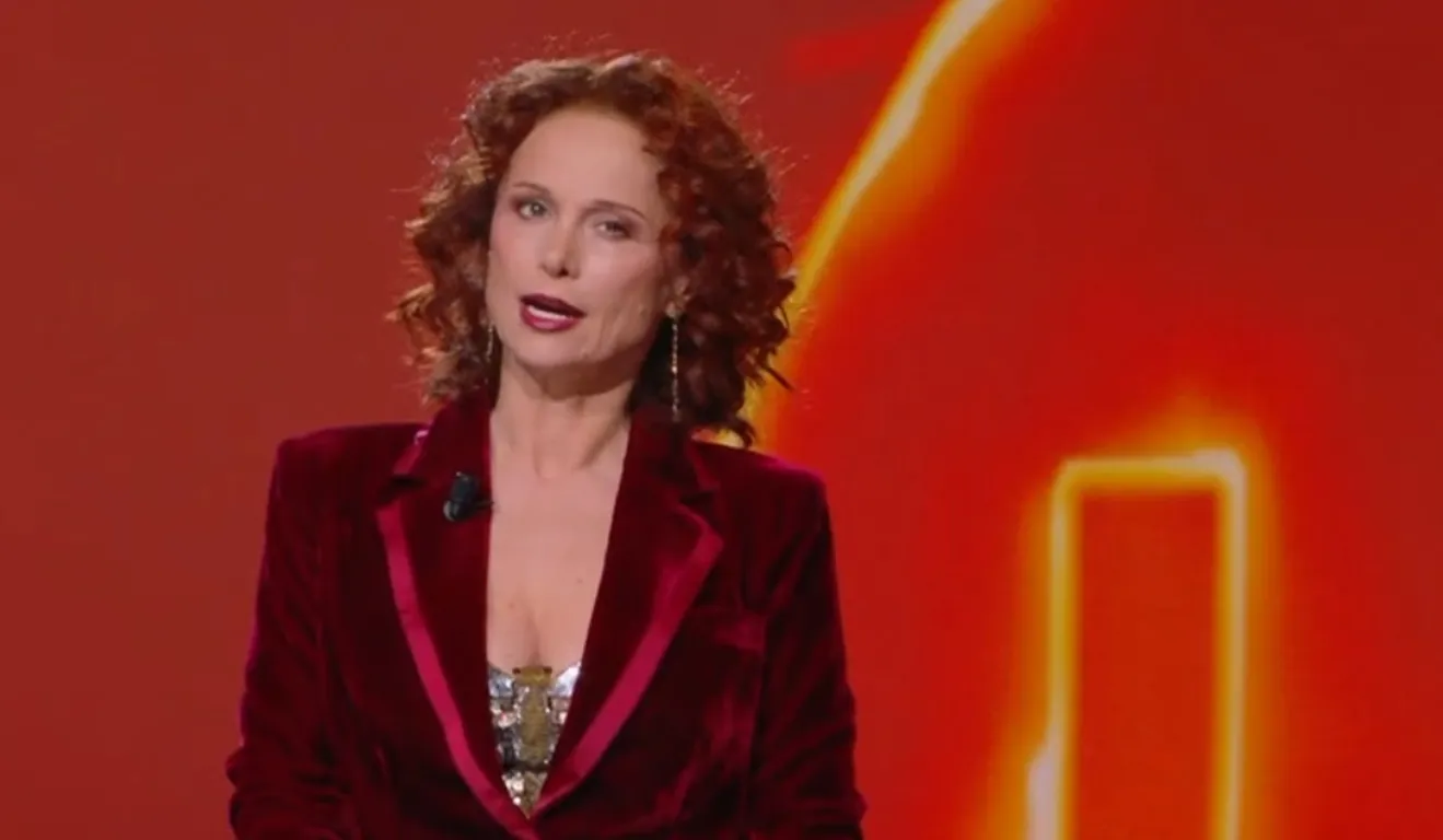 Beatrice Luzzi a “Le Iene”: il potente monologo che denuncia la violenza contro le donne