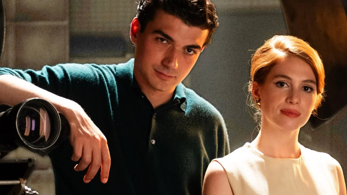 Ascolti TV | Domenica 30 Novembre 2025. La Notte nel Cuore vince con il 16.5% contro il 15.3% di Carosello in Love Ascolti TV | Domenica 30 Novembre 2025. La Notte nel Cuore vince con il 16.5% contro il 15.3% di Carosello in Love