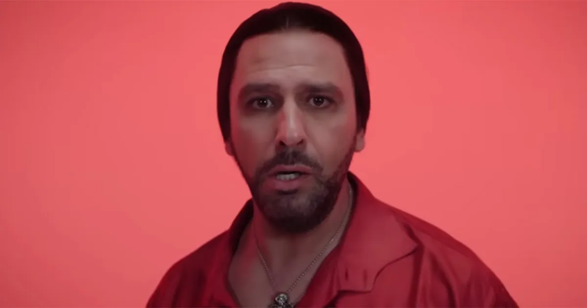 checco zalone torna con buen camino e il brano inedito la prostata inflamada da Tivvusia.com checco zalone torna con buen camino e il brano inedito la prostata inflamada