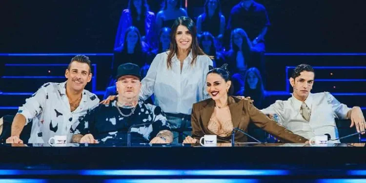 finale x factor 2025 pierc delia e erocaddeo il percorso verso il palco di napoli