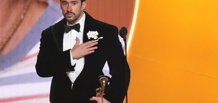 Grammy 2026: Bad Bunny fa la storia, Billie Eilish e Olivia Dean tra i grandi vincitori