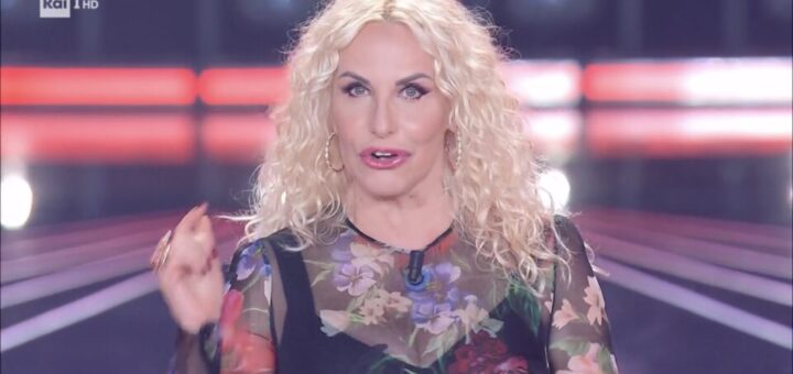 Antonella Clerici celebra il trionfo dei giovani talenti di The Voice Kids