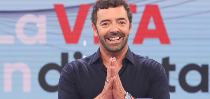 Vita in Diretta: Matano chiama 4 inviati famosi per Sanremo 2026