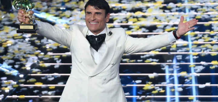 Sanremo 2026, trionfa Sal Da Vinci: vittoria sul filo di lana contro Sayf