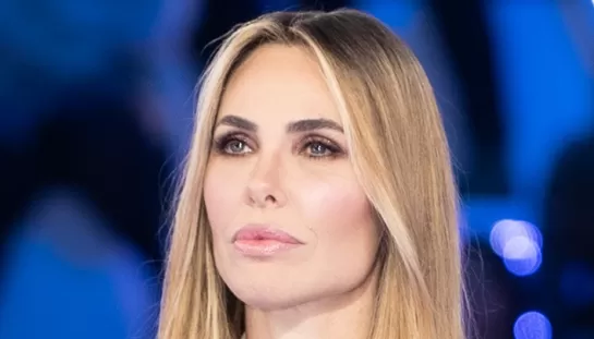 Ilary Blasi guida un faccia a faccia esplosivo al GF Vip