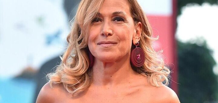 Barbara d’Urso shock: “In Tribunale racconterò tutto su Mediaset, De Filippi e Toffanin”