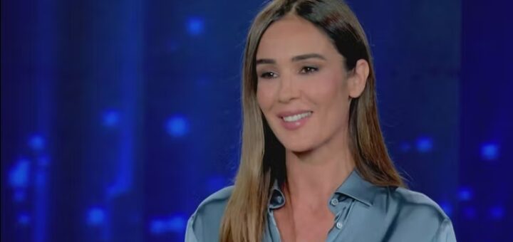 “Vincente e autentica”: Canale 5 celebra Silvia Toffanin e il fenomeno Verissimo