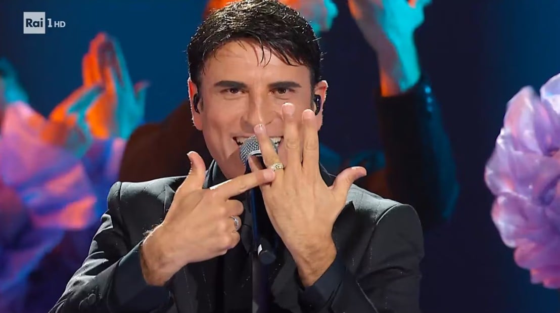 sal da vinci indiscrezione tv programma tutto suo su rai1 da Tivvusia.com sal da vinci indiscrezione tv programma tutto suo su rai1