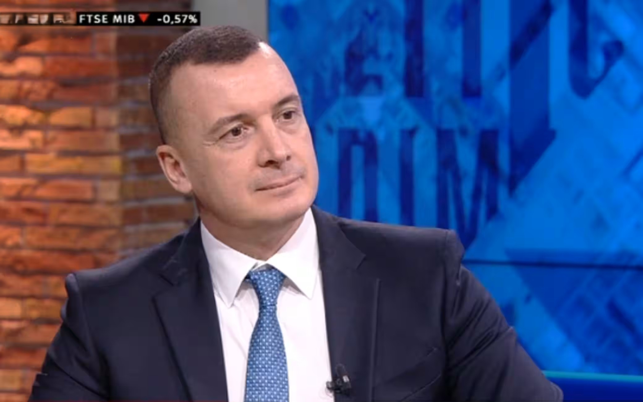 rocco casalino approda a la7 sar224 presenza fissa a dimarted236 da Tivvusia.it rocco casalino approda a la7 sar224 presenza fissa a dimarted236
