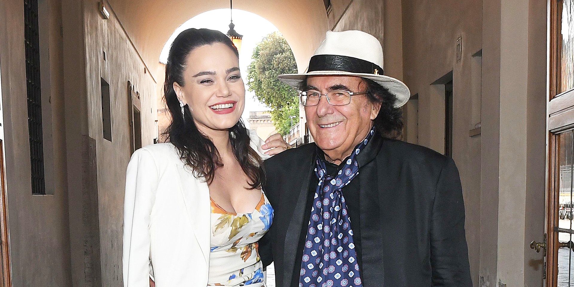 romina carrisi sorprende dopo verissimo cena con pap224 al bano da Tivvusia.it romina carrisi sorprende dopo verissimo cena con pap224 al bano