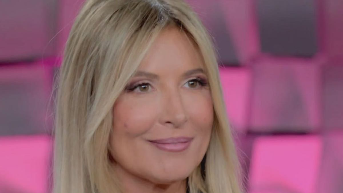 selvaggia lucarelli si sposa la confessione a verissimo da Tivvusia.it selvaggia lucarelli si sposa la confessione a verissimo