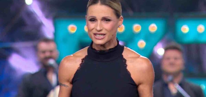 Zelig crolla, Hunziker corre ai ripari: stasera arriva Max Giusti