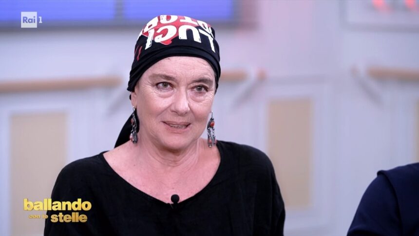 monica guerritore racconta la malattia ti specchi e ti chiedi chi sei da Tivvusia.it monica guerritore racconta la malattia ti specchi e ti chiedi chi sei